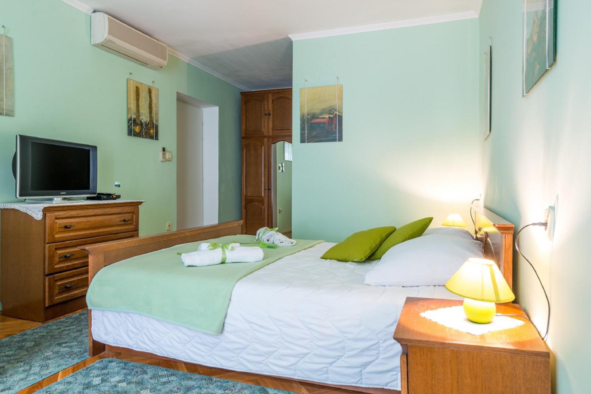 Apartments And Room Lora Дубровник Номер фото