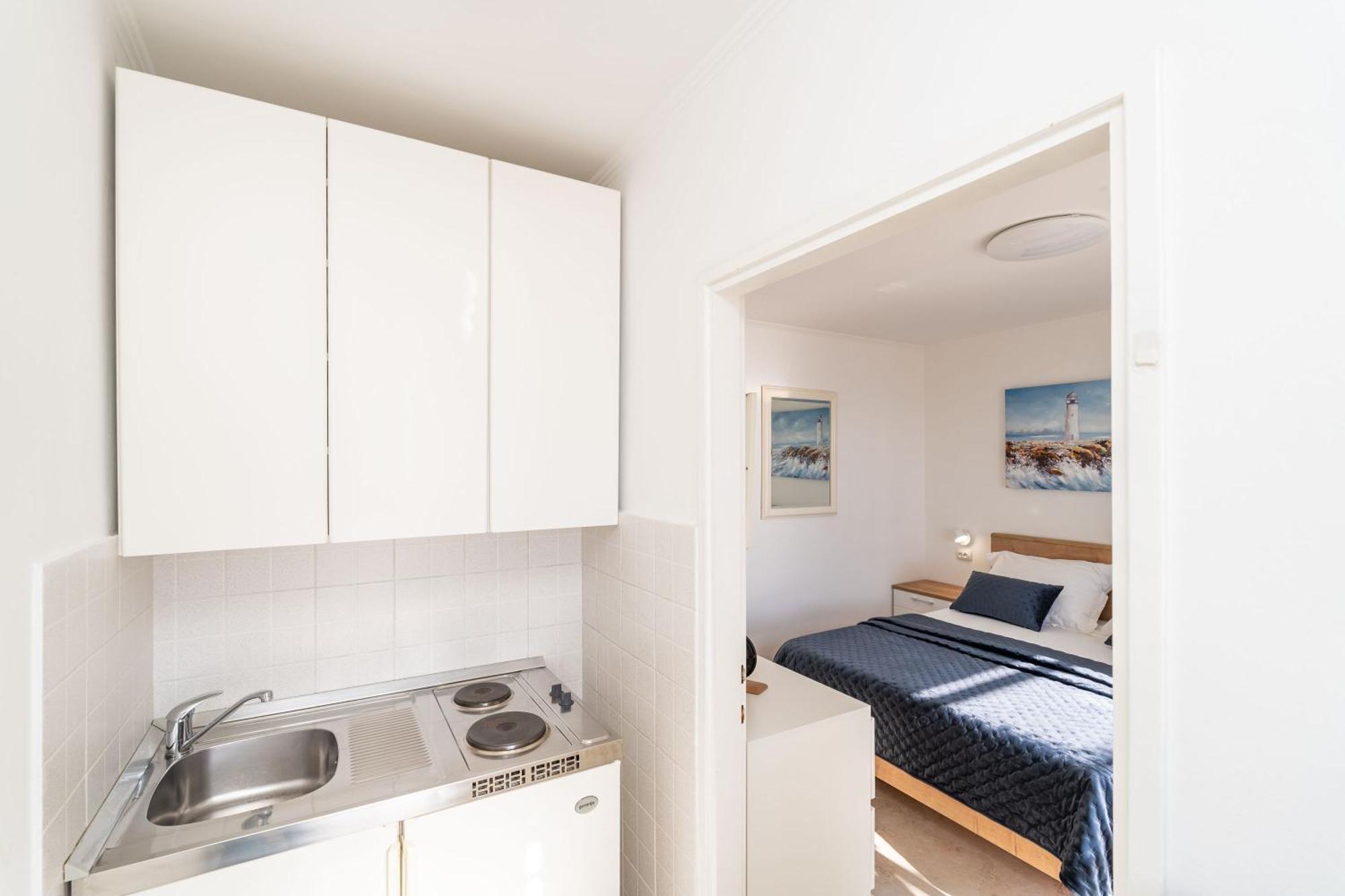 Apartments And Room Lora Дубровник Экстерьер фото