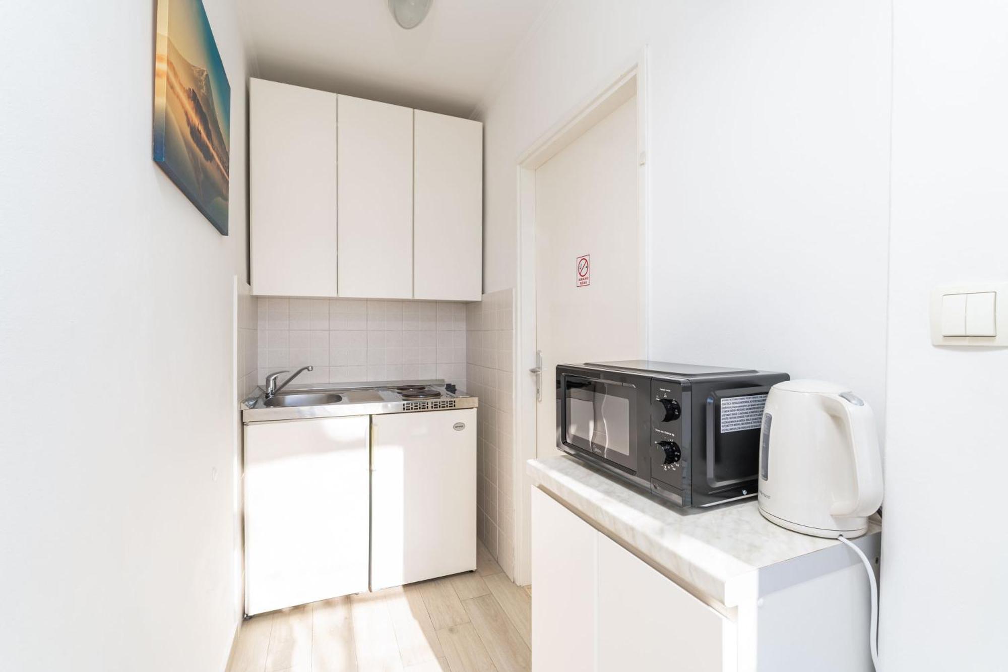 Apartments And Room Lora Дубровник Экстерьер фото
